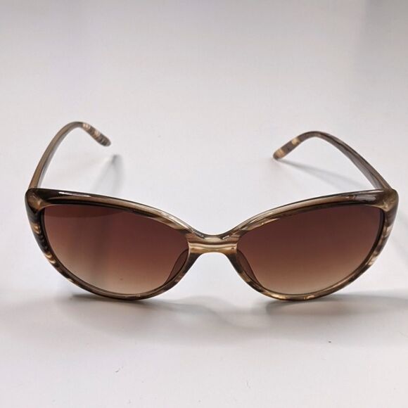 Amber Lens Striped Sunglasses - Picture 2 of 8